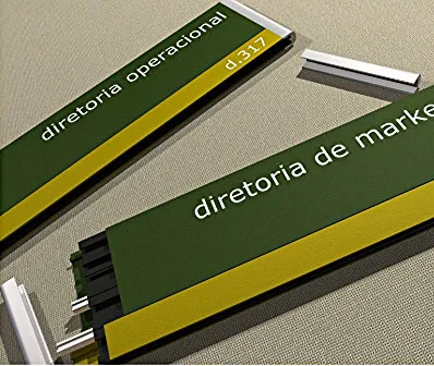 Comunicação visual placas